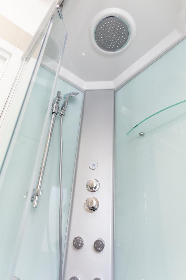 B&B Ninfea Luxury Salerno Buitenkant foto